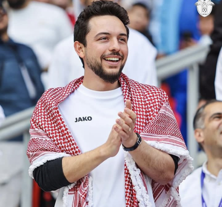 ولي العهد لجماهير “النشامى”: التشجيع من البداية حتى صافرة النهاية