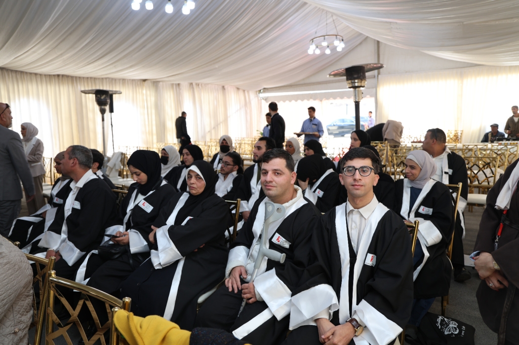 تخريج 39 من ذوي الإعاقة ضمن برنامج الاندماج في مكان العمل والمجتمع في التدريب المهني