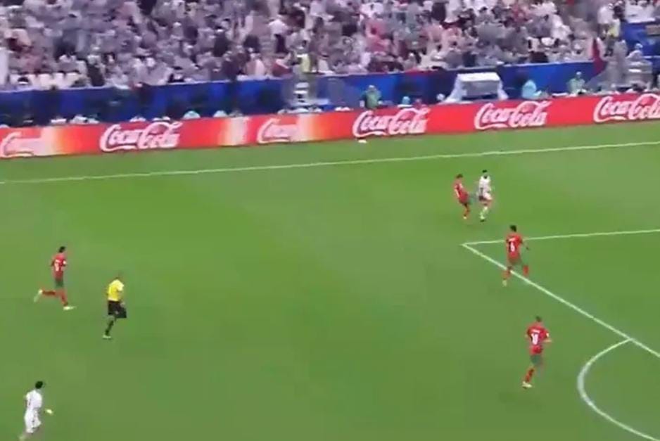 خبير تحكيمي يحسم الجدل حول صحة قرار إلغاء هدف مهند أبو طه