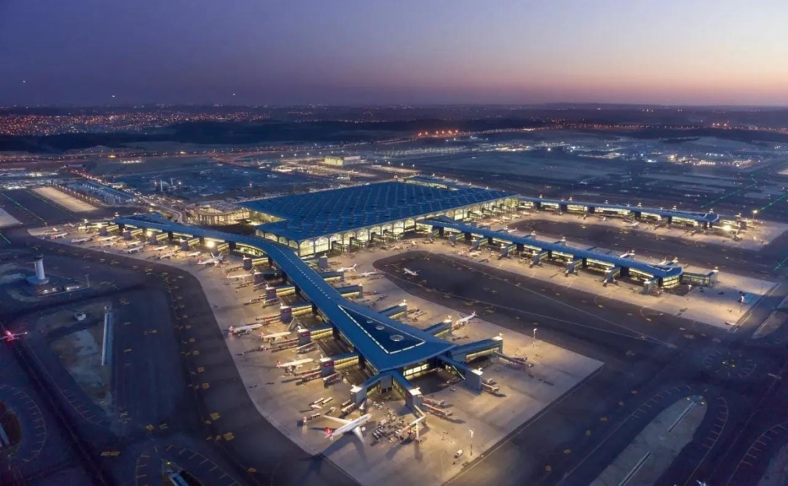 1444 رحلة يومياً.. مطار إسطنبول يتصدر قائمة أكثر مطارات أوروبا ازدحاماً