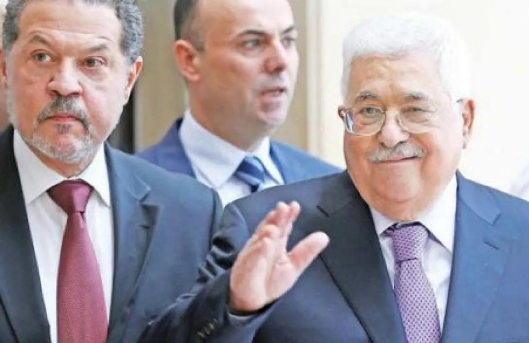 ياسر محمود عباس يقود حملة لبيع الاف العقارات لمنظمة التحرير في لبنان والأردن