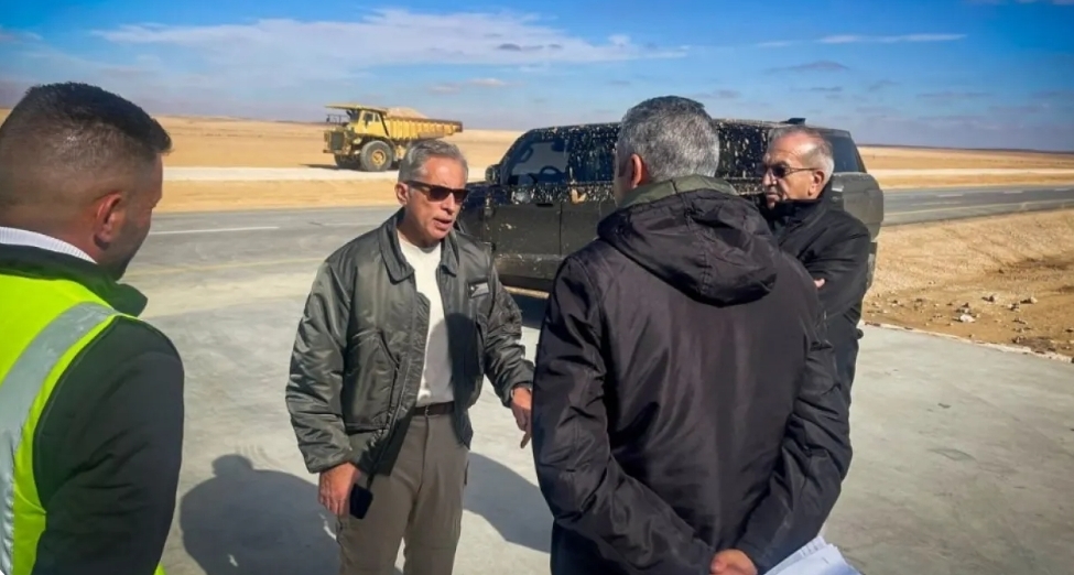 حسّان يتفقد أعمال البنية التحتية التي بدأت في مشروع مدينة عمرة