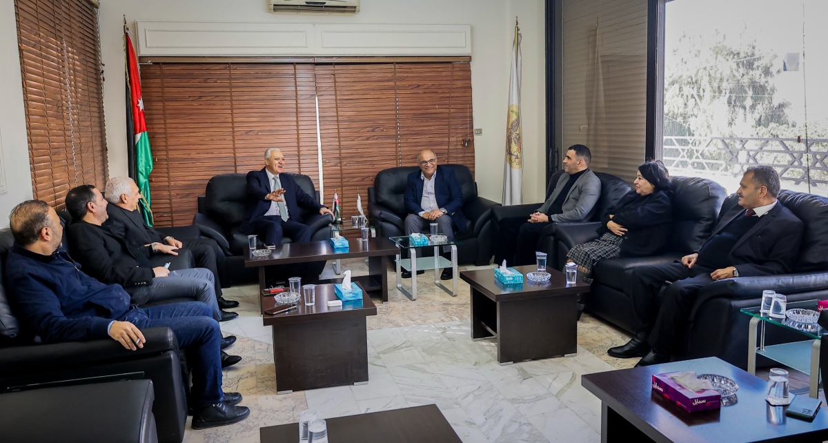 الإعلام النيابية تزور نقابة الصحفيين