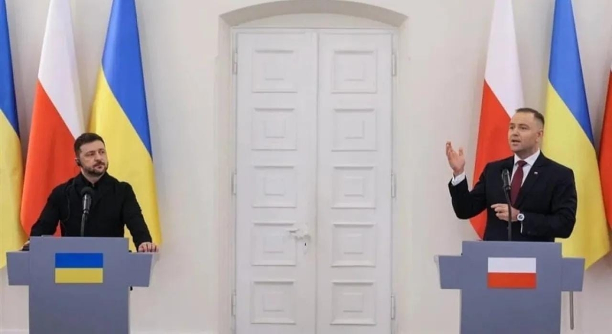 الرئيس البولندي يحرج زيلينسكي على طريقة ترمب