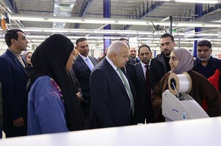 البكار يفتتح توسعة مصنع في الظليل لتشغيل 500 أردنيا وأردنية