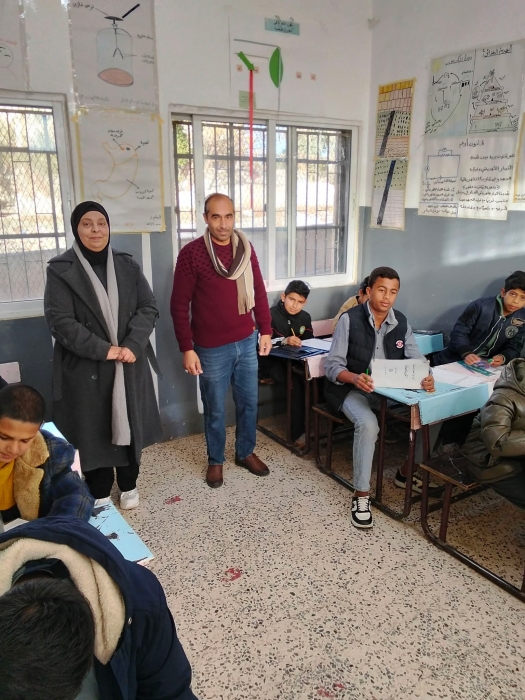 أنعام أرشود تتفقد الامتحانات النهائية في مدرسة الزميلات الأساسية للبنين