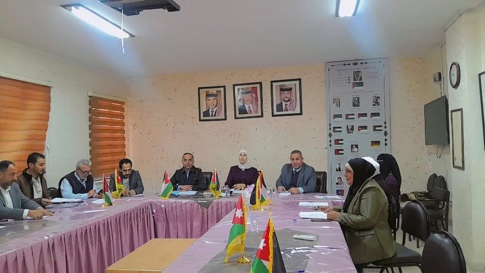 الطهراوي تلتقي مندوبي مديرية التربية والتعليم في قصبة عمان