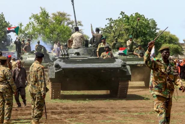 الحكومة السودانية تطرح وقفا شاملا لإطلاق النار تحت رقابة دولية وإقليمية