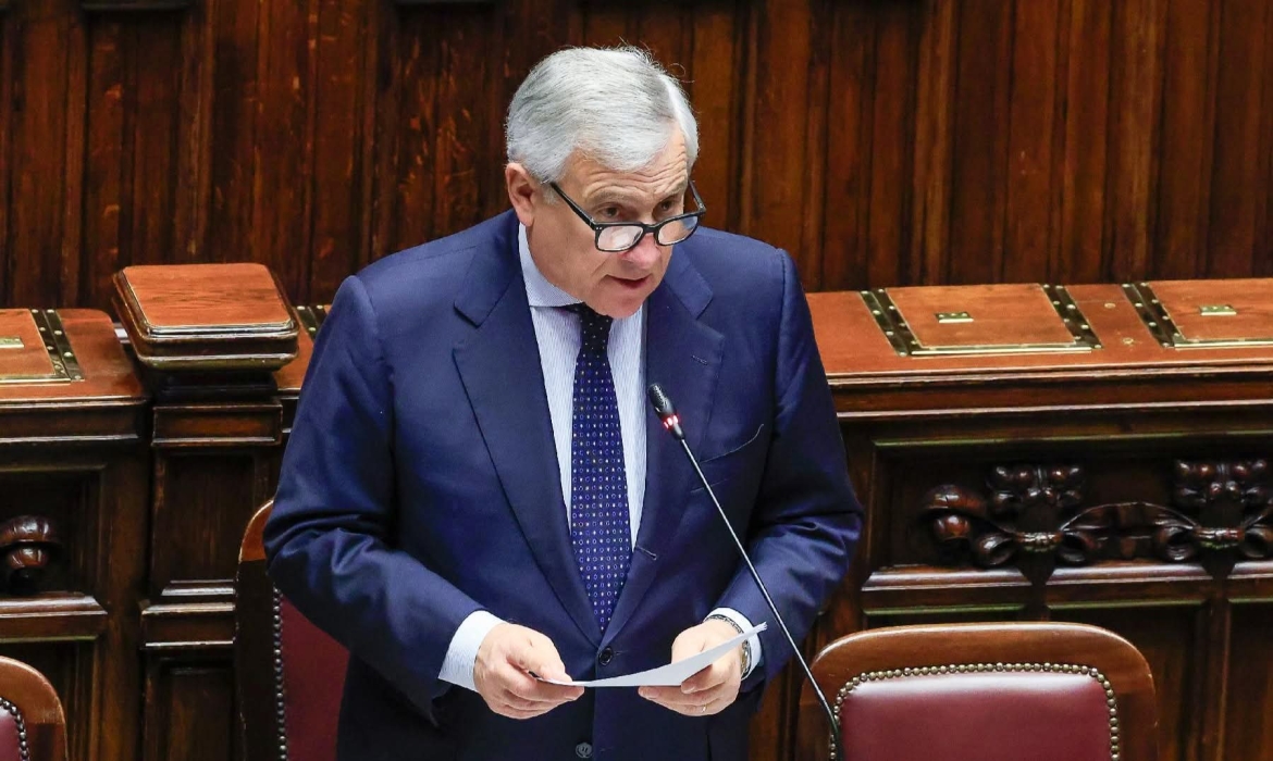 وزير الخارجية الإيطالي يعرب عن أمله في التوصل لوقف إطلاق النار بأوكرانيا