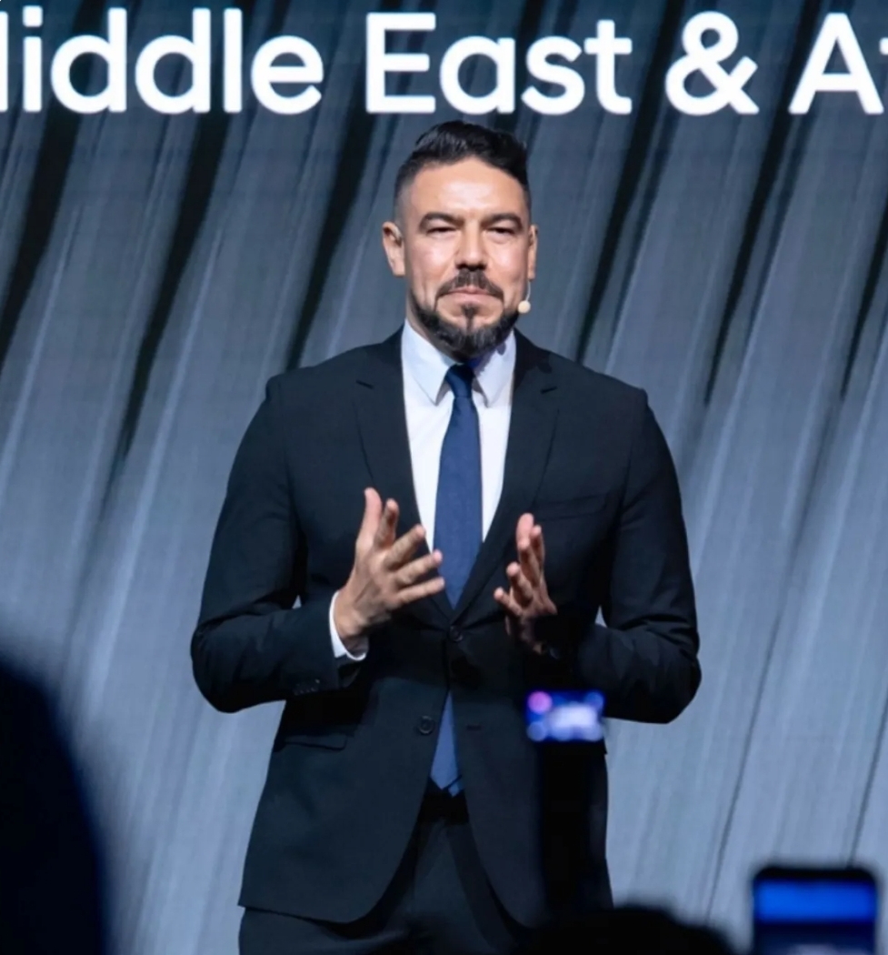 اول عربي يشغل منصب رئيس تنفيذي لشركة كورية عالمية في الشرق الأوسط وافريقيا