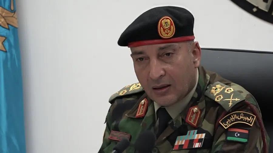 وزارة الداخلية الليبية  تنعى وفاة رئيس الأركان العامة ومرافقيه في حادث طائرة