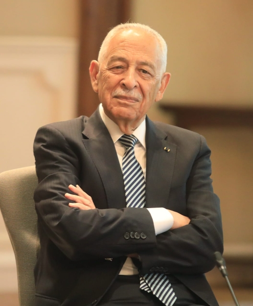 مندوبا عن الملك وولي العهد… العيسوي يعزي آل شكوكاني