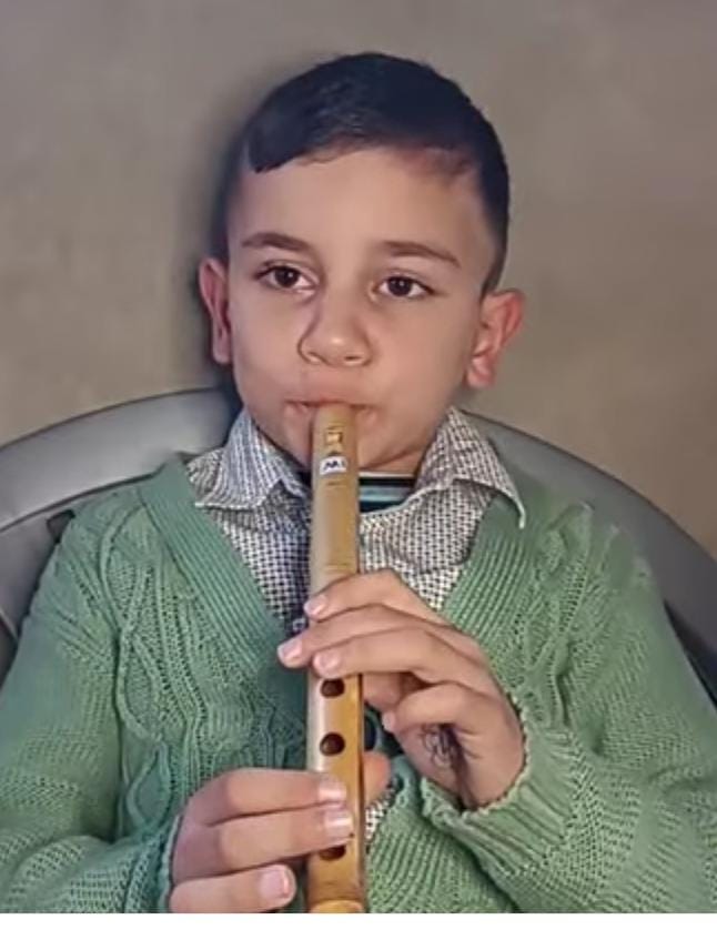 تيم الجرماشي: طفل سوري يبدع في الموسيقى ويخطف الأنظار...فيديو