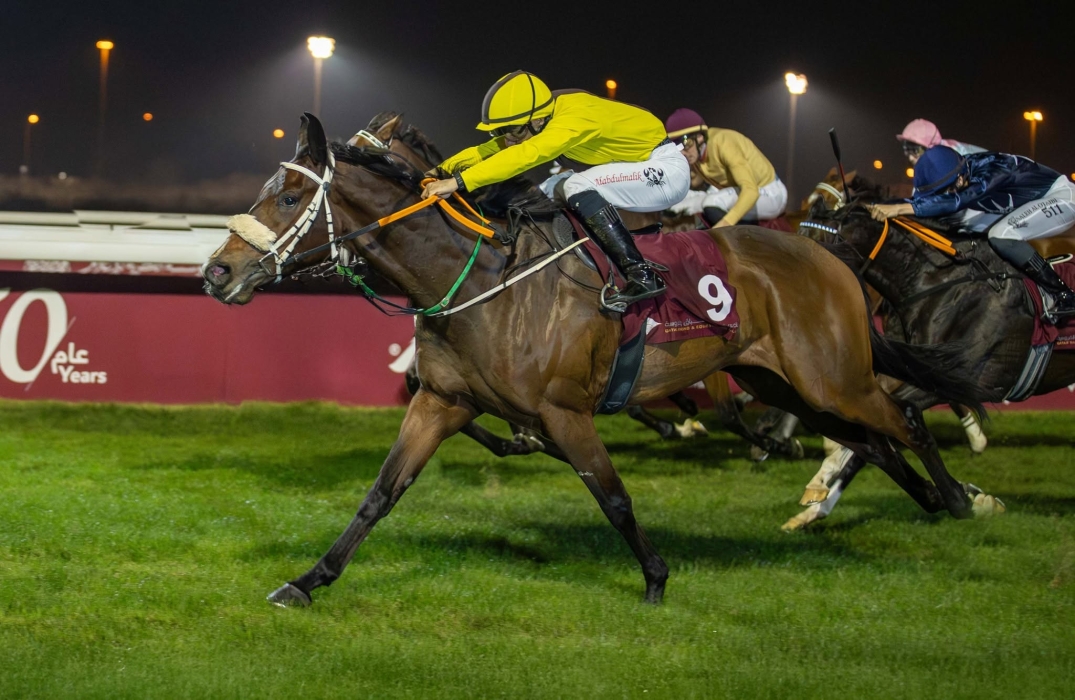 سباق الخيل على كأس الإناث يشهد تنافسًا قويًا وتتويج «مانيا غريتشا ستار» بلقب الشوط الرئيسي