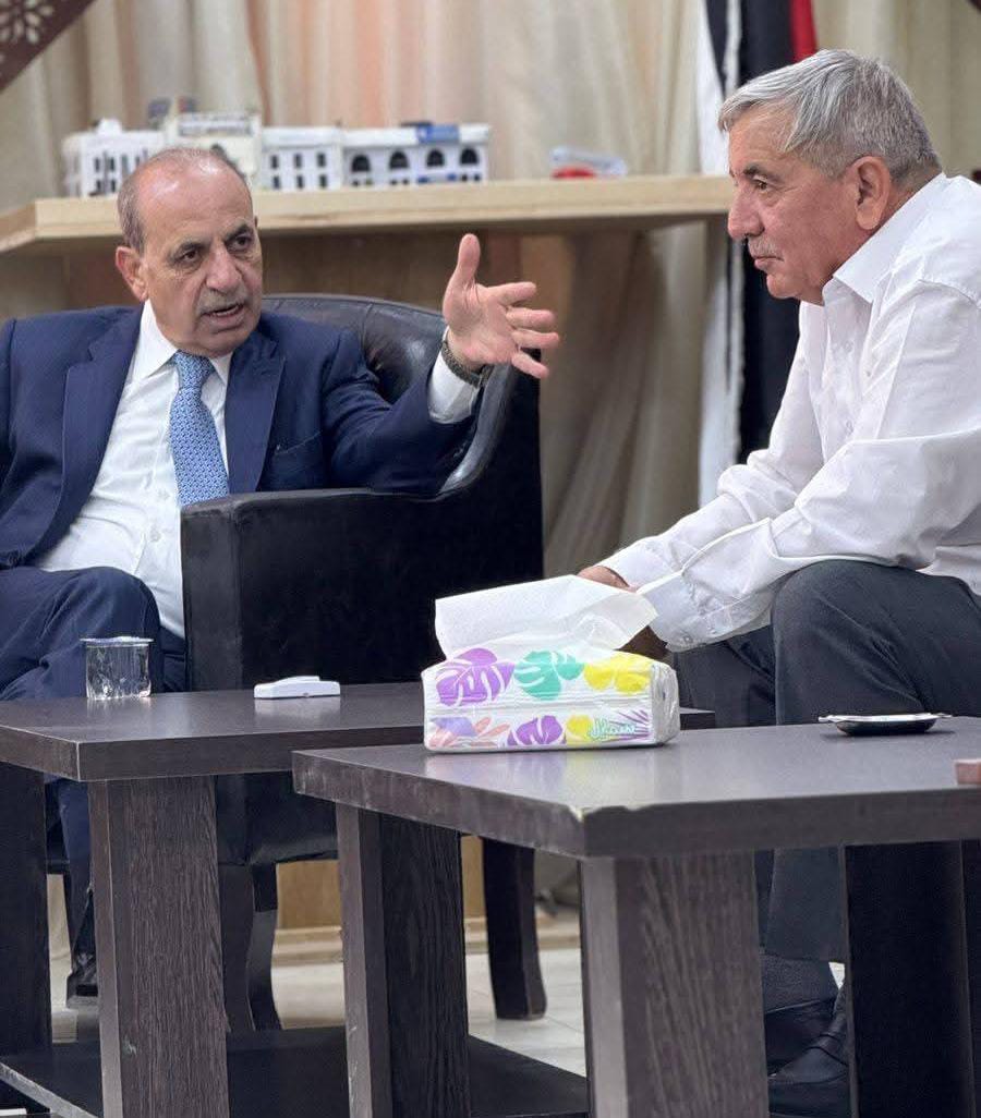 لجنة بلدية الحسينية تعزي وزير الإدارة المحلية بوفاة والده