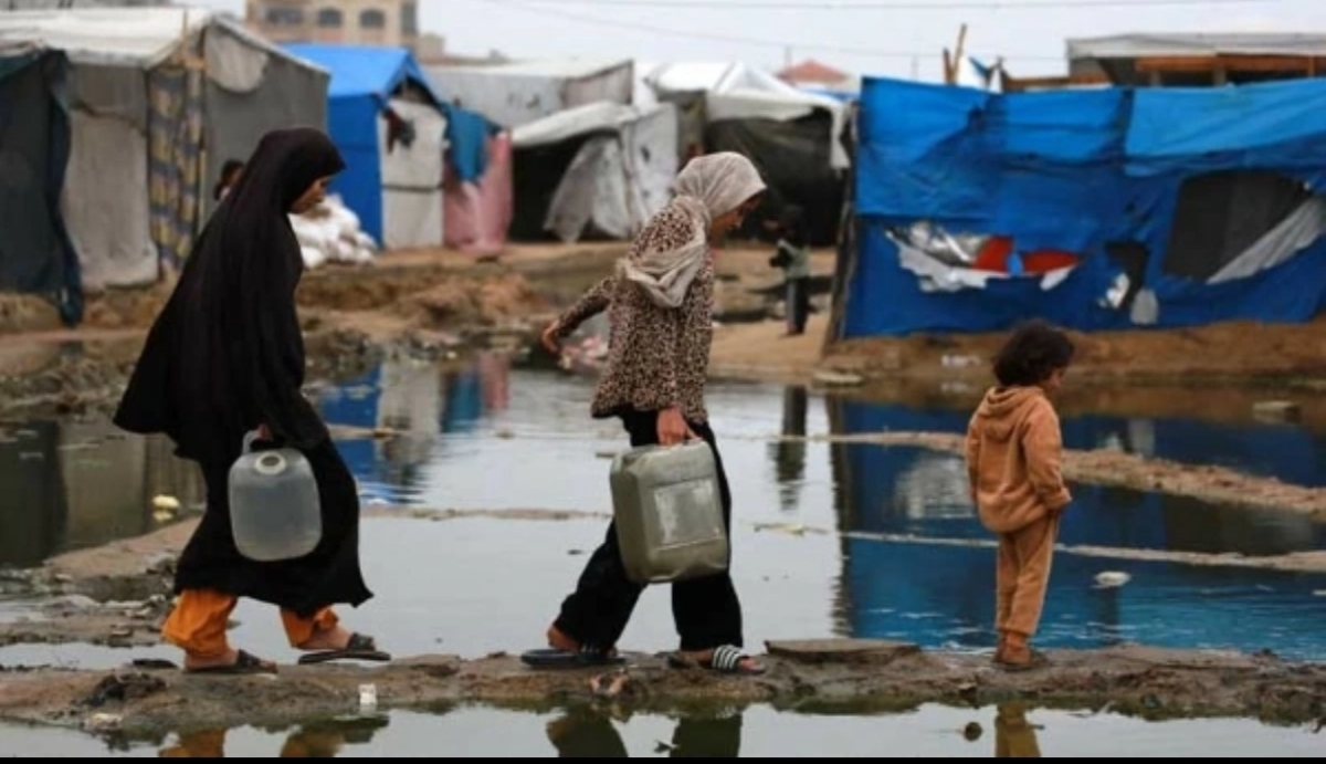 بلدية غزة تحذر: انهيار شبه كامل للبنية التحتية وغرق المدينة