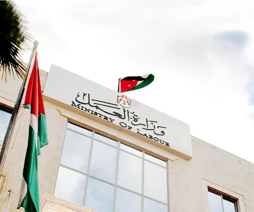 وزارة العمل تحقق في 145 حادث عمل خلال 11 شهرا
