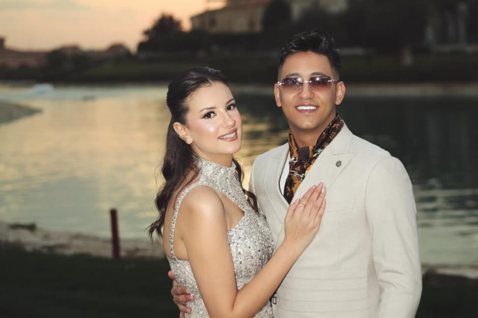 بعد تصدر هنا متعشوهاش الترند.. أحمد عبده يحتفل بخطوبته وسط حضور نجوم الفن والطرب