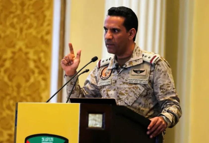 عاجل: ناطق التحالف يكذّب البيان الإماراتي ويكشف تفاصيل سفينتي الأسلحة في ميناء المكلا