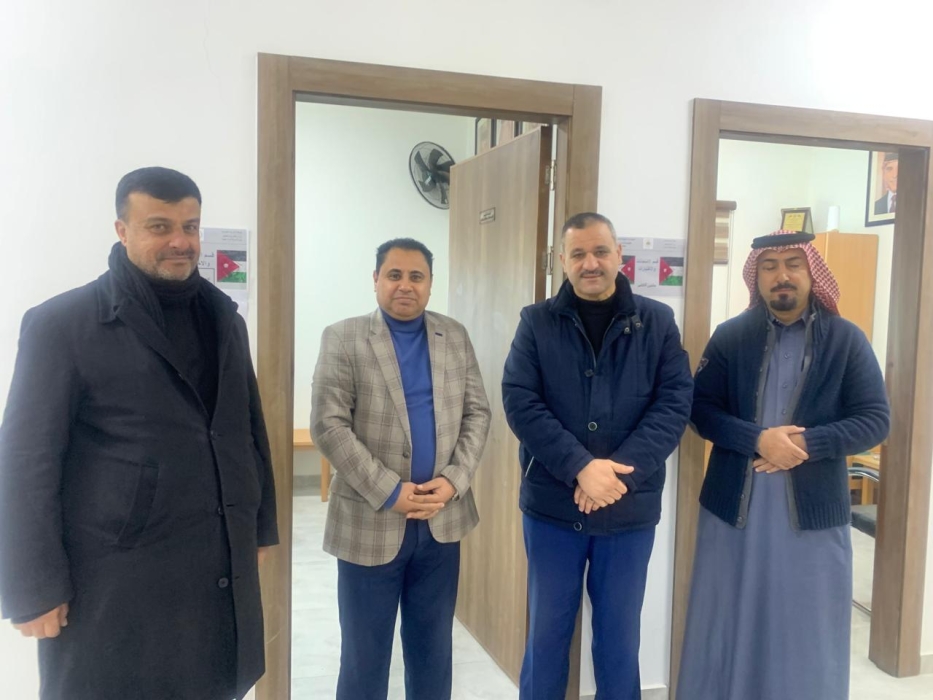 الجريري يتفقد عدد من مراكز قاعات تكميلية امتحان الثانوية العامة 2025 في يومه الثالث