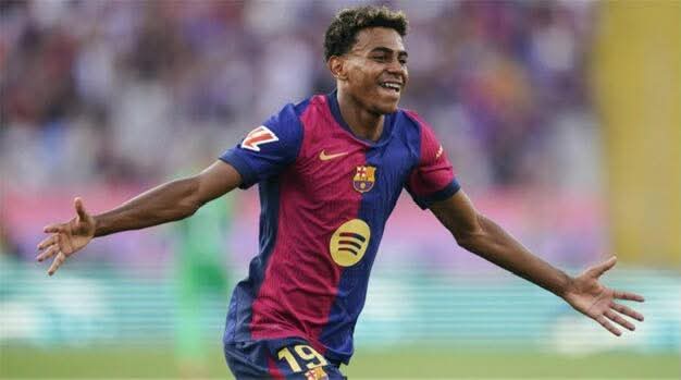 مهاجم إسبانيول بيري ميا ضاحكا: سأدهس يامال في الديربي!