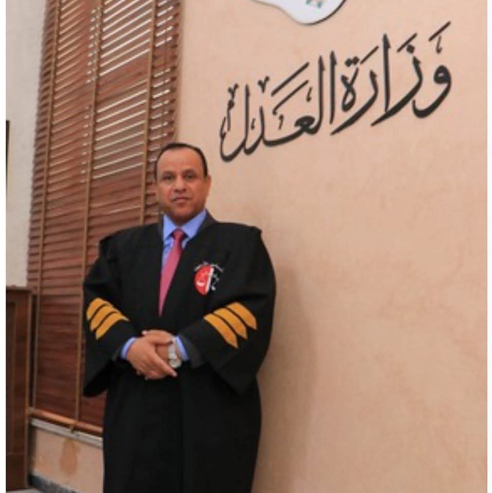 الدكتور فراس صياح الشرفات: قامة قانونية وطنية وإسهامات أكاديمية بارزة
