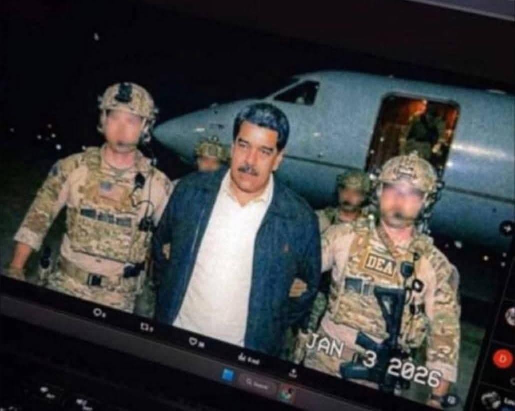 أول صورة لمادورو في قبضة القوات الأميركية..