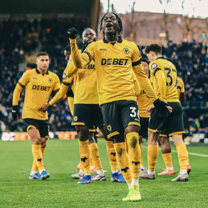 وولفرهامبتون يحقق أول فوز له في الدوري الإنجليزي 2026 بثلاثية نظيفة أمام وست هام