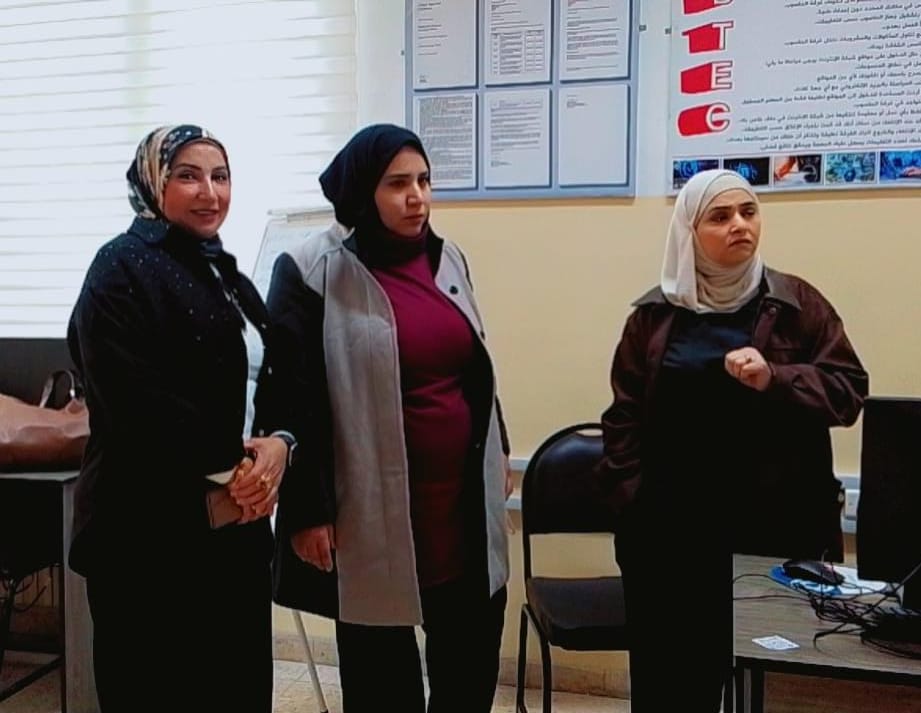 الخريشا تتابع دوام طالبات المسار المهني والتقني BTEC في مدرسة خولة بنت الأزور الثانوية المختلطة