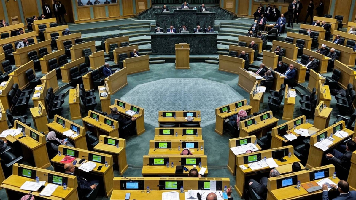 المالية النيابية تبدأ مناقشة تقرير ديوان المحاسبة 2024 حول مخالفات ومشاريع وزارة الأشغال