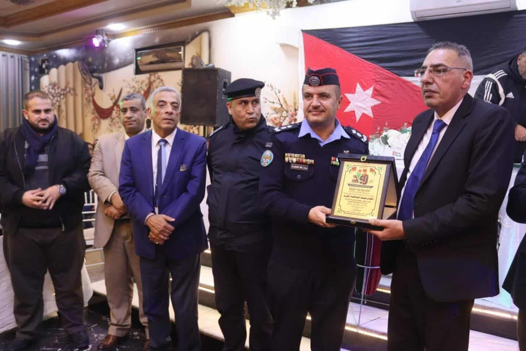 مجلس محلي النصر يكرم رواد العمل التطوعي والمبادرات الشبابية...صور
