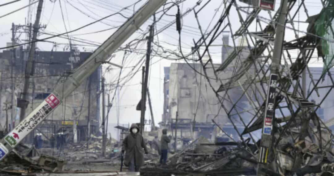 سلسلة زلازل قوية تضرب غرب اليابان