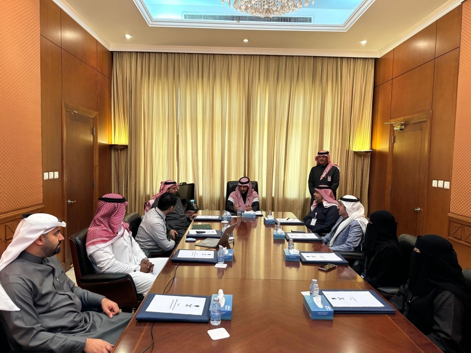 محافظ القطيف يلتقي مدير عام فرع وزارة الصحة بالشرقية ويطلع على منجزات القطاع الصحي بالمحافظة  ...صور