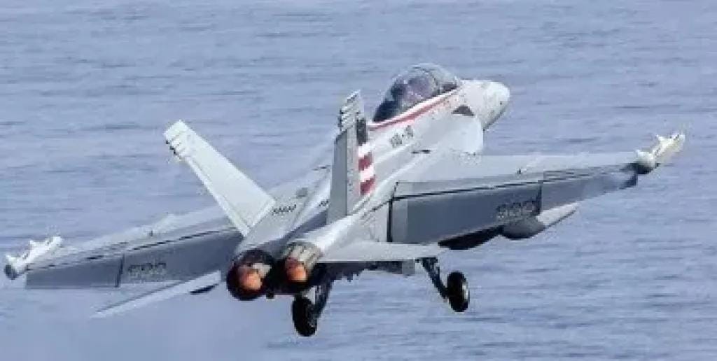 ما هي طائرة ”جراولر” الأمريكية التي استخدمت في اعتقال مادورو؟