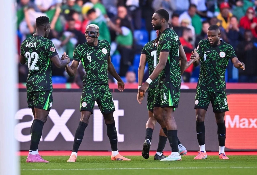 الجزائر تودّع أمم إفريقيا ونيجيريا إلى نصف النهائي