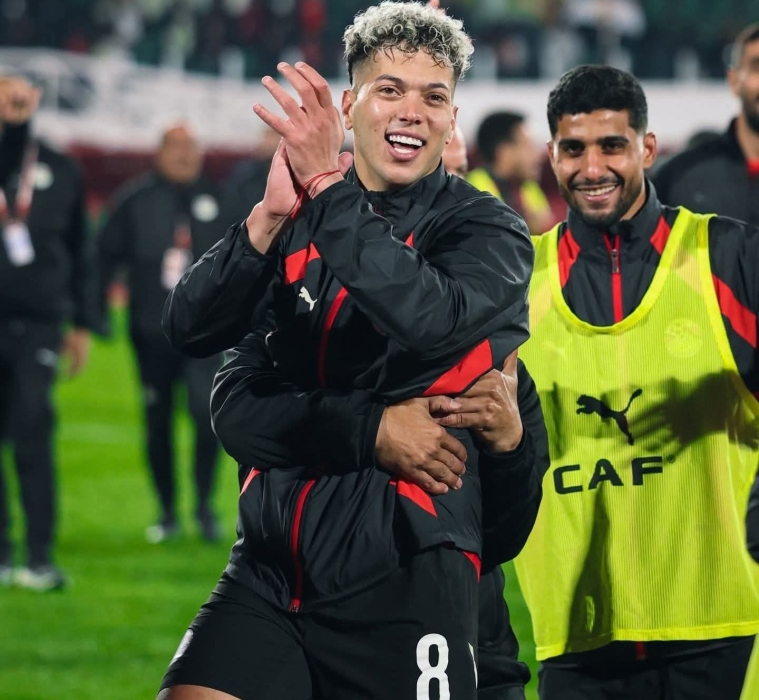 صحفي إسباني: إمام عاشور نجم منتخب مصر الأول.. وتمريرته لصلاح كانت مذهلة