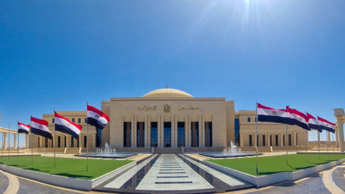 مجلس النواب المصري الجديد يبدأ أعماله بعد أطول انتخابات في تاريخ البلاد