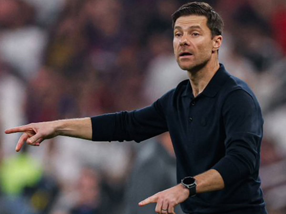 ريال مدريد يقيل المدرب تشافي ألونسو عقب خسارة كأس السوبر أمام برشلونة