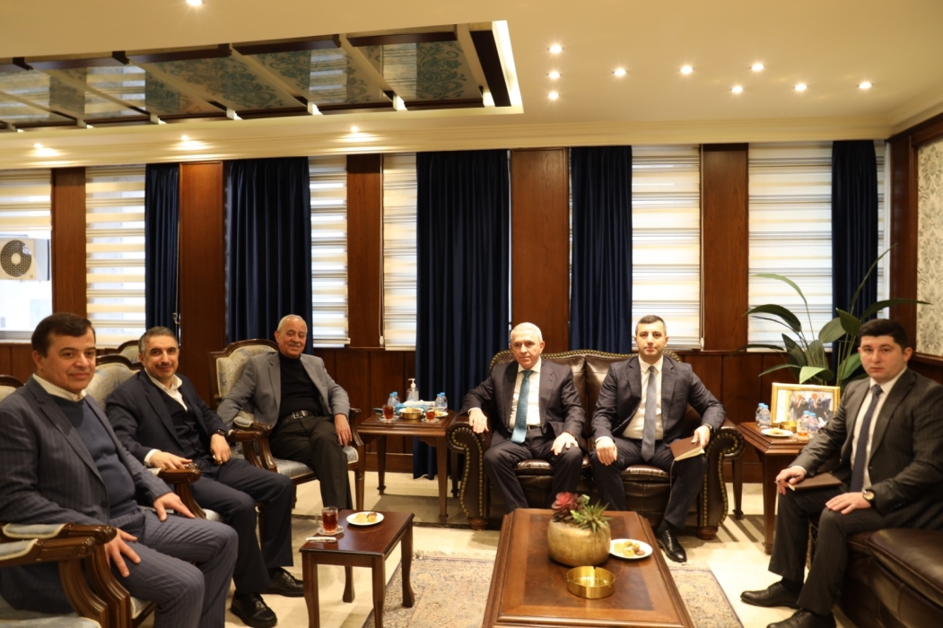 صناعة عمان تبحث تعزيز التبادل التجاري مع أذربيجان