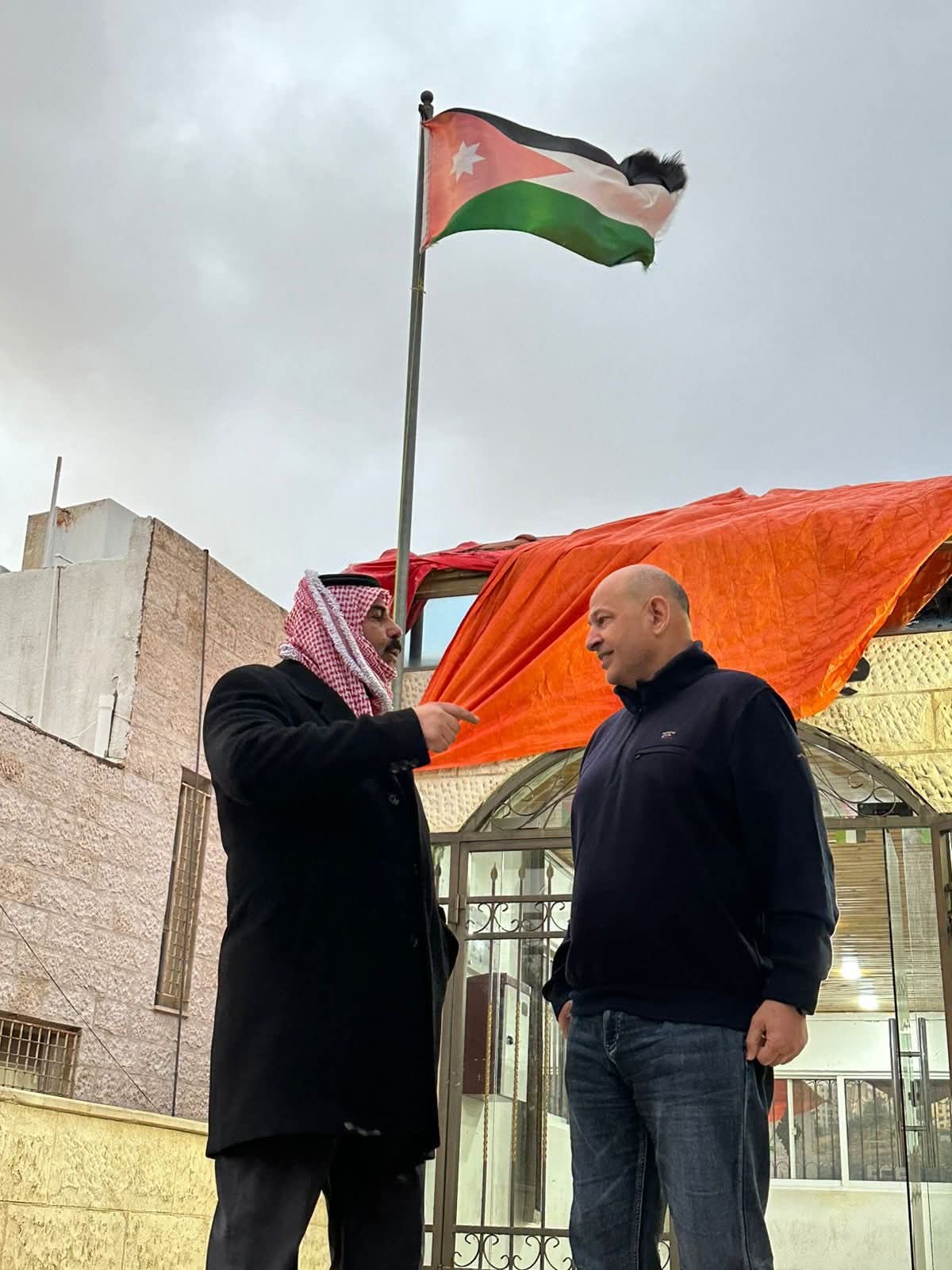 النائب أيمن البدادوة يتفقد غرف طوارئ البلديات ويؤكد متابعة ملاحظات المواطنين خلال المنخفض الجوي