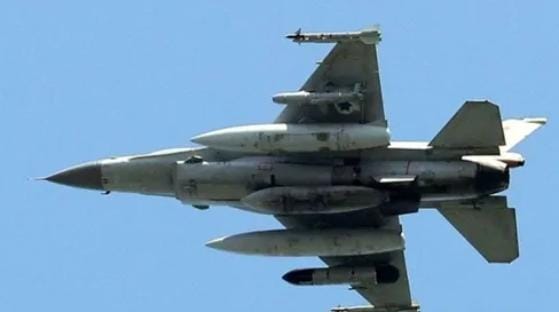 معاريف: سلاح الجو الإسرائيلي يرفع حالة التأهب تحسبا لهجوم أميركي على إيران