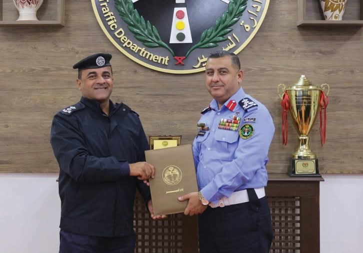العميد رائد العساف يكرّم المقدم جازي البري تحفيزاً للتميز ورفع الروح المعنوية
