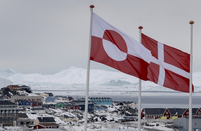 الدنمارك: ترامب لديه رغبة في غزو غرينلاند..وفرنسا ترسل القوات