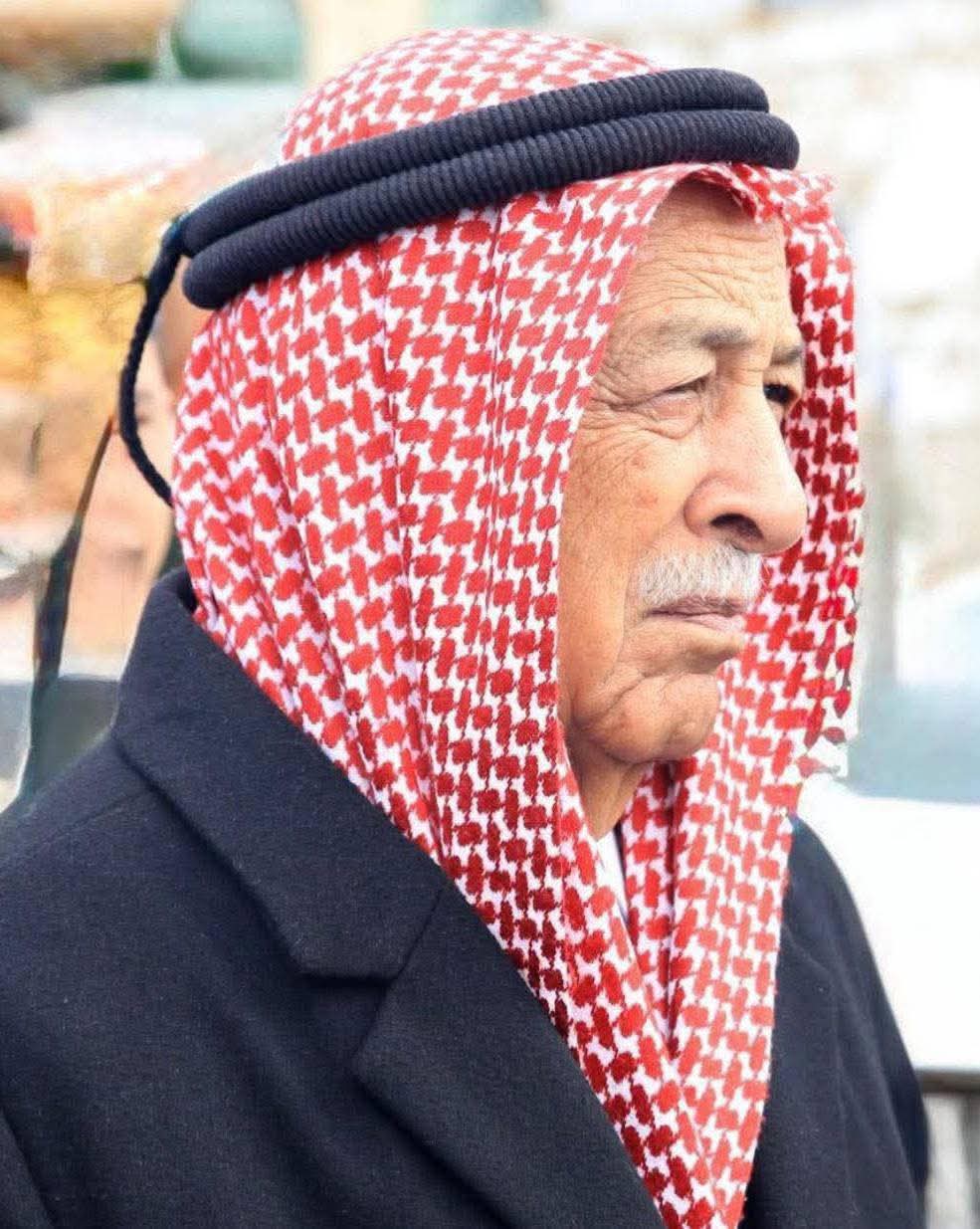 ديوان آل حلاوة يعزي آل العيسوي بوفاة المرحومة صبحية العيسوي (أم أنور)