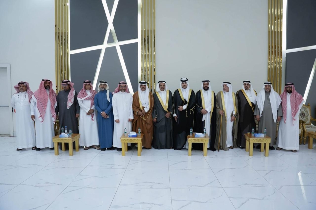 رجلُ الأعمال غرم الله القرشي يحتفل بزفاف ابنه ساميفي جدة ...صور