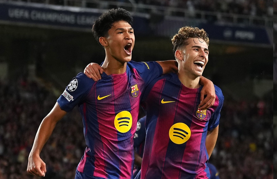 برشلونة لم يحرك ساكنًا.. باريس سان جيرمان يتوصل لاتفاق لضم درو فرنانديز