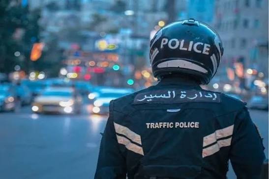 إحداهما تجاوزت 215 .. ضبط مركبتين تسيران بسرعات عالية جدًا