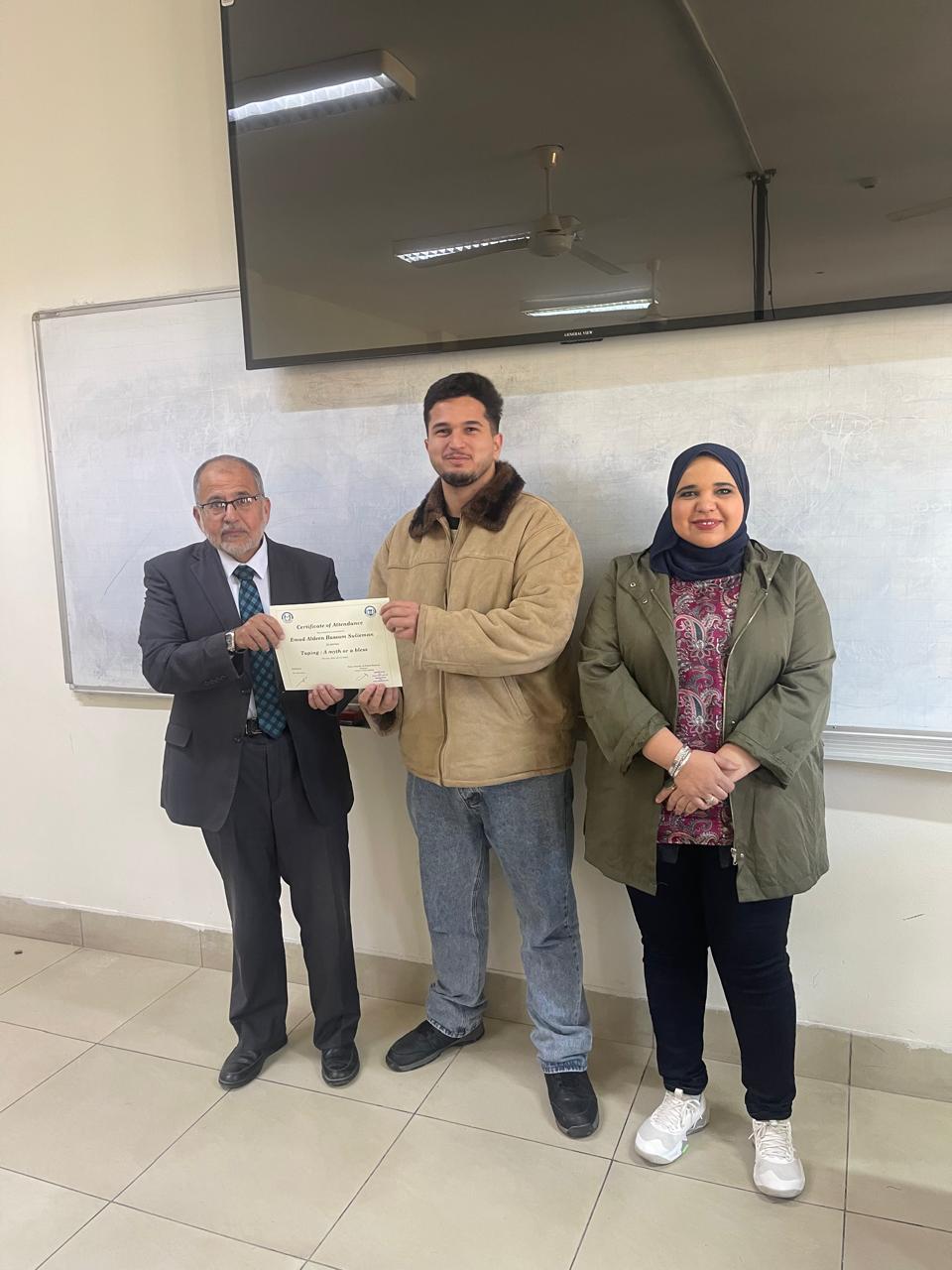 جامعة فيلادلفيا تنظم ورشة عمل متخصصة حول تقنيات “Kinesio Tape” في العلاج الطبيعي...صور