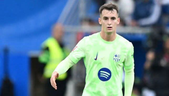 مانشستر يونايتد يستهدف ضم كاسادو من برشلونة