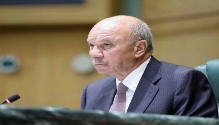 الفايز يدعو الشباب للتصدي إلى حملات خارجية تستهدف الأردن
